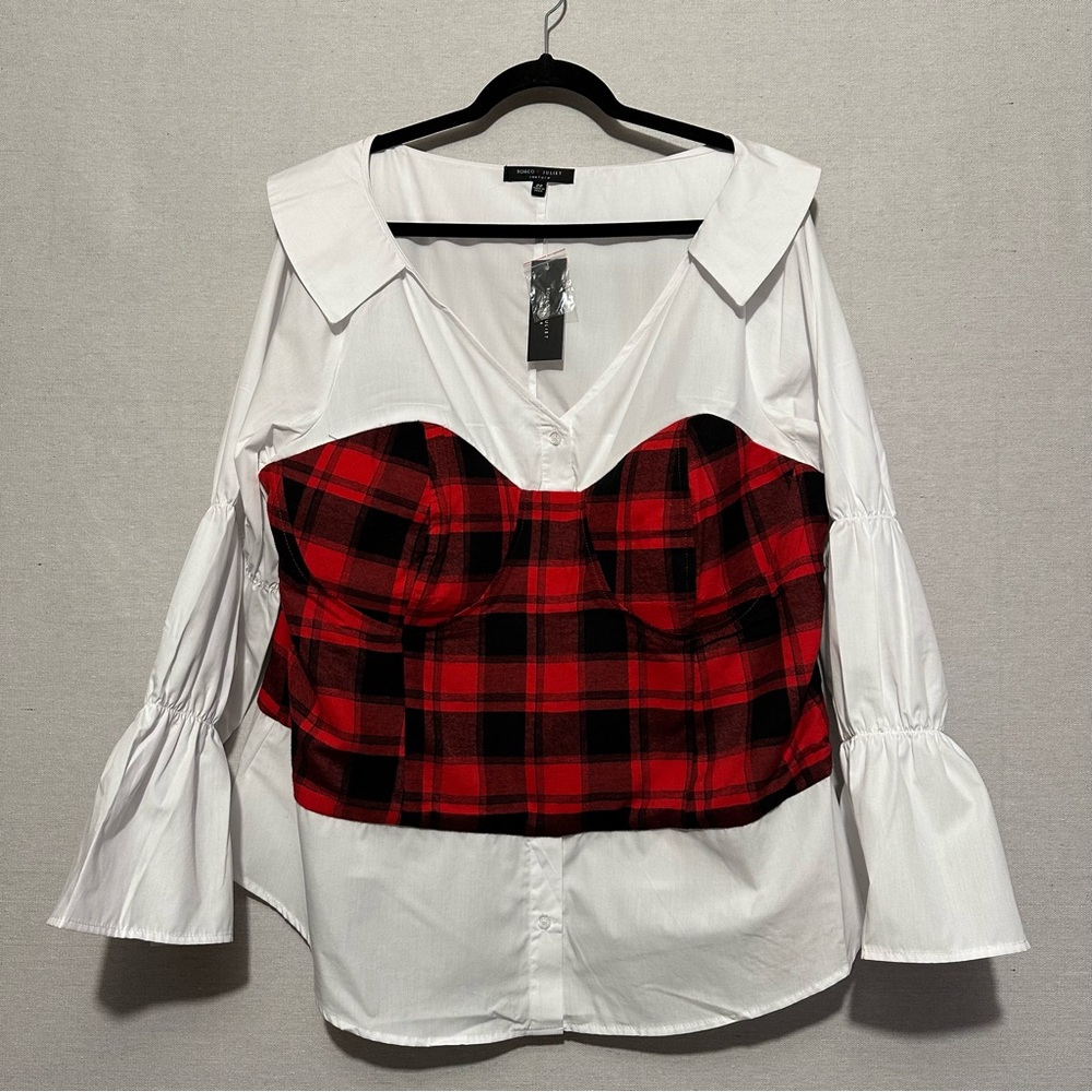 Romeo & Juliet Couture White and Red Plaid Blouse